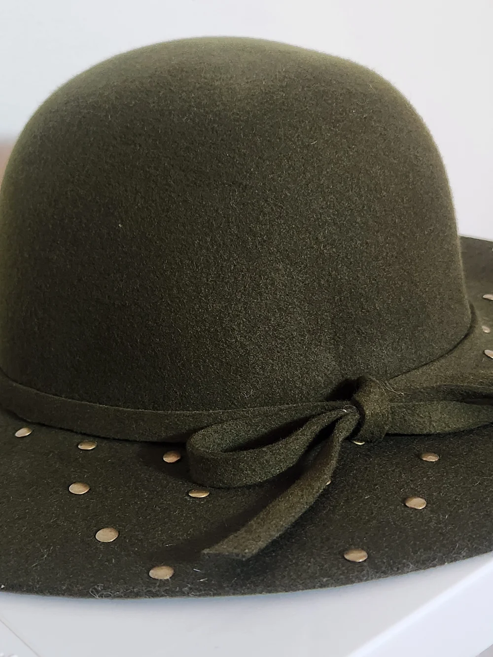 Cappelli Army Green 100% Wool Studded Hat One Size